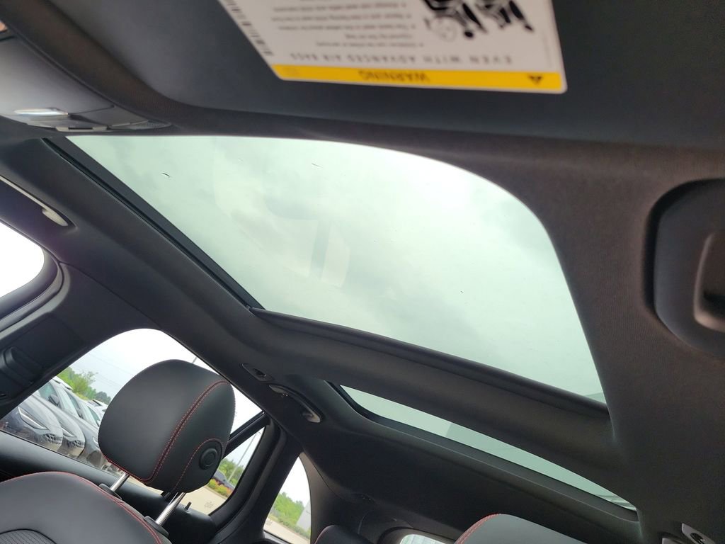 Used 2017 Mercedes-Benz GLC 43 AMG 4MATIC image 13