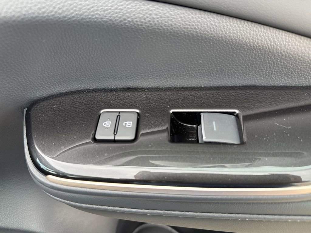 New 2026 Toyota Crown Signia AWD/4WD image 32