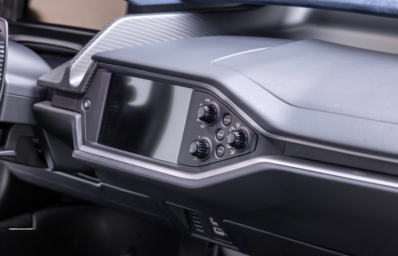 Used 2019 Ford GT RWD image 31