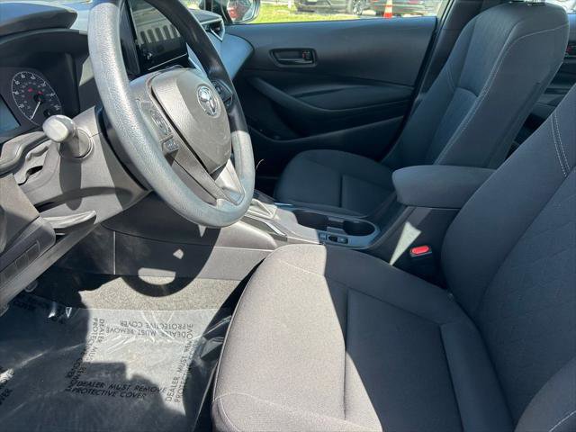 Certified 2025 Toyota Corolla LE FWD image 11