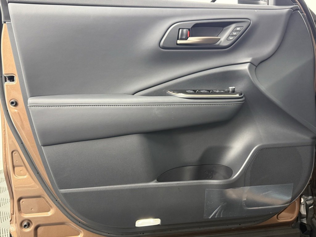 New 2026 Toyota Crown Signia Limited image 13