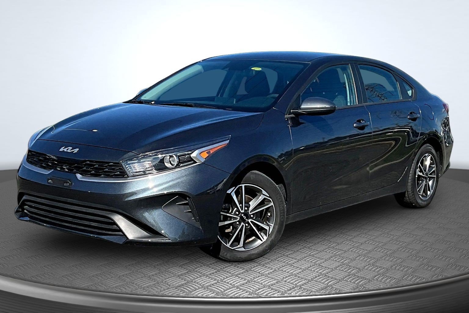 Used 2023 Kia Forte LXS