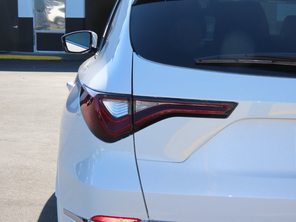 New 2026 Acura MDX w/ Advance Package AWD/4WD image 11