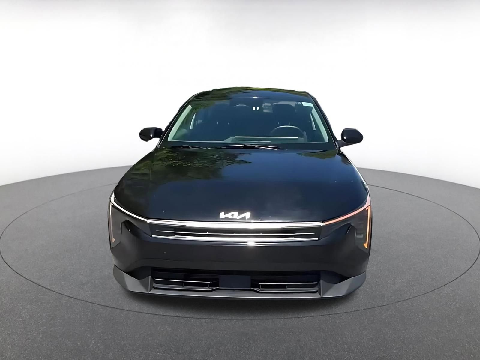 Used 2025 Kia K4 FWD image 4