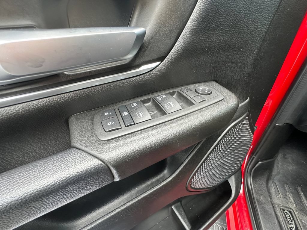 Certified 2022 RAM 1500 Big Horn w/ Night Edition AWD/4WD image 29
