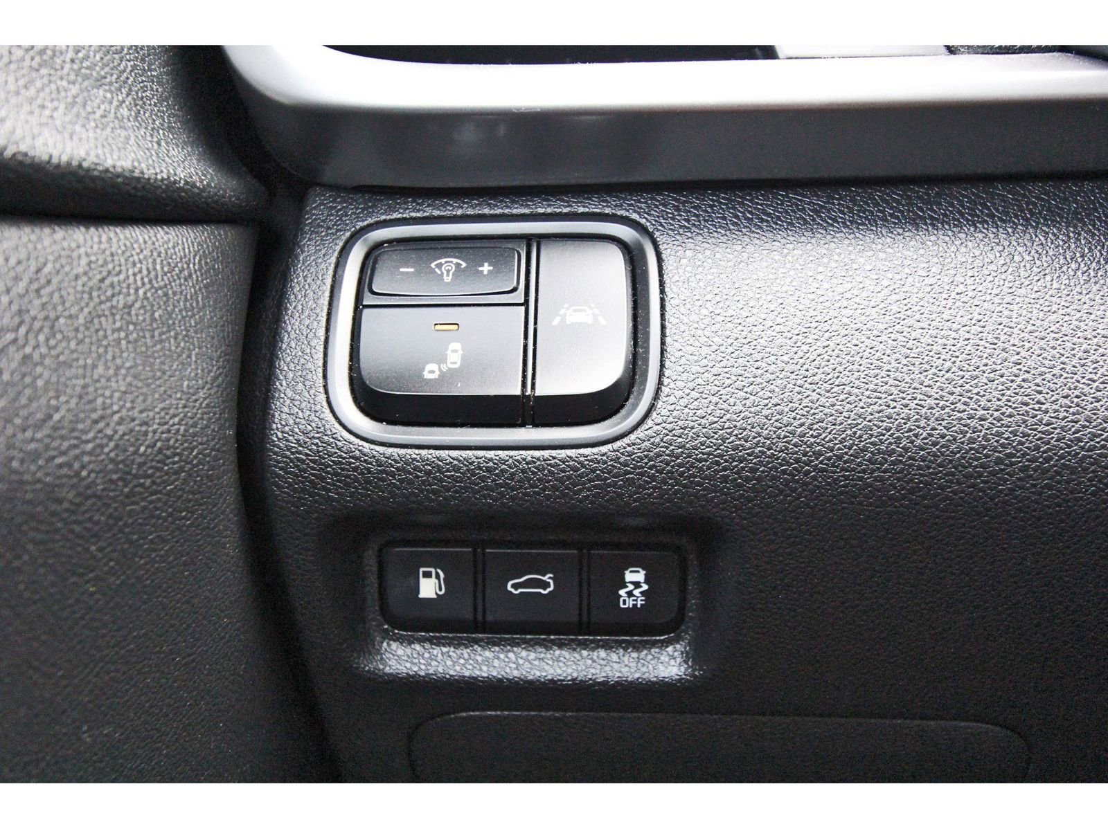 Used 2019 Kia Optima SX image 22