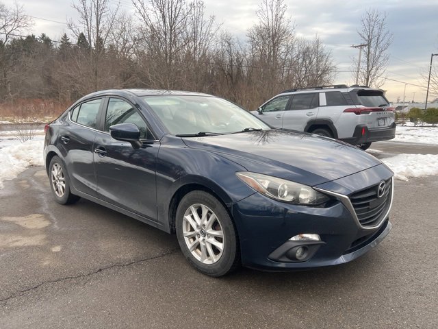 Used 2016 MAZDA MAZDA3 i Touring w/ Popular Equipment Package image 35