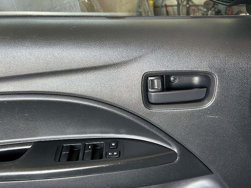 Used 2024 Mitsubishi Mirage G4 ES FWD image 29