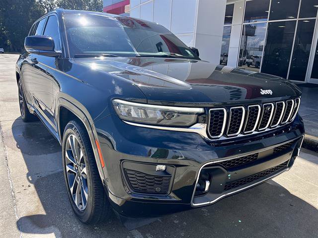 Used 2024 Jeep Grand Cherokee Overland w/ Adv Protech Group III AWD/4WD image 1