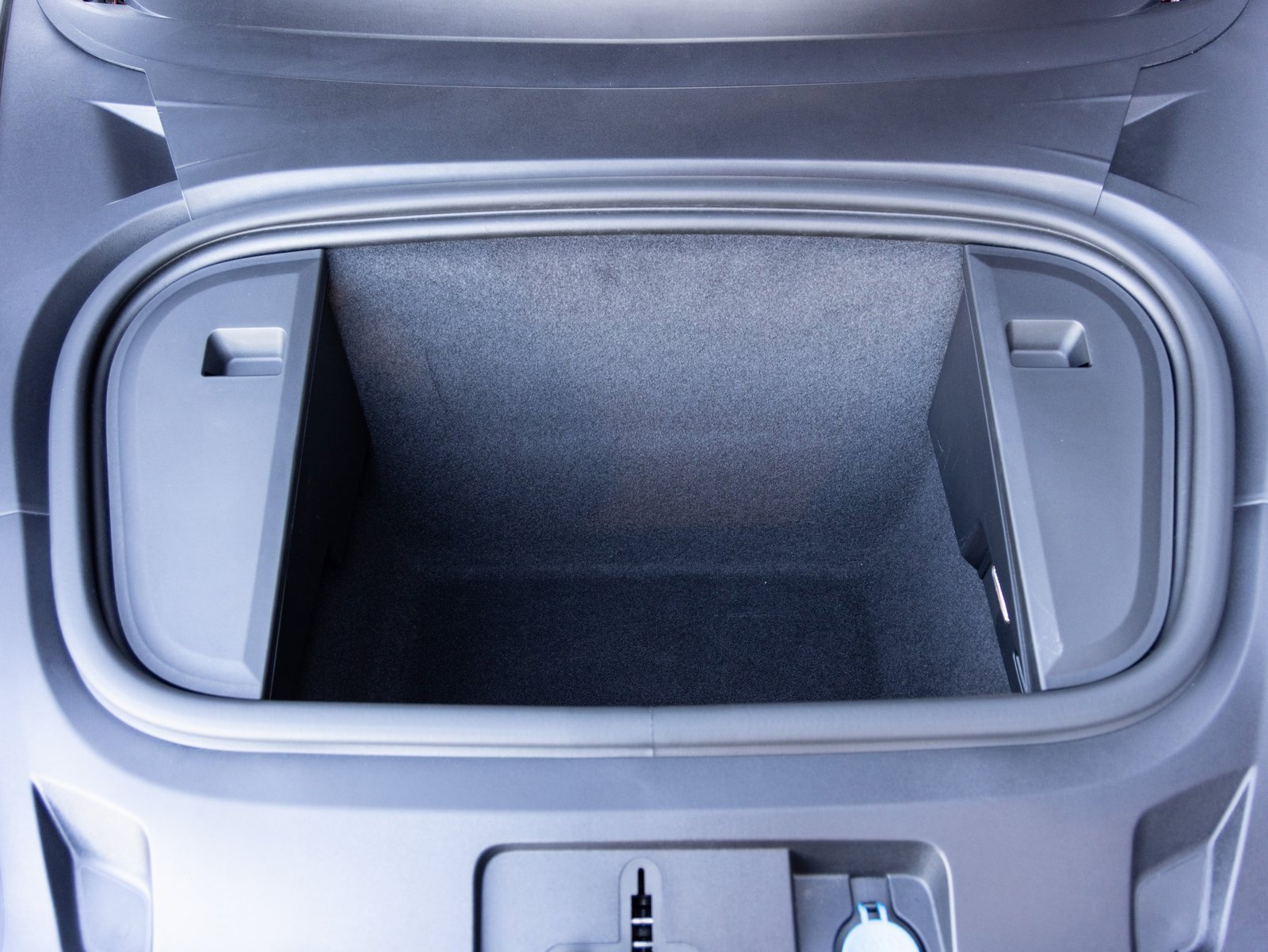 Used 2023 Porsche Taycan image 33