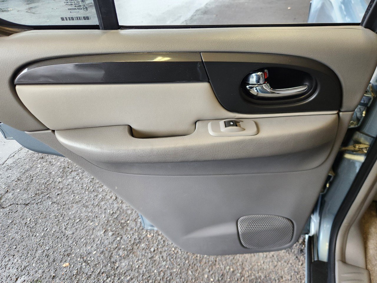 Used 2006 GMC Envoy SLE AWD/4WD image 16