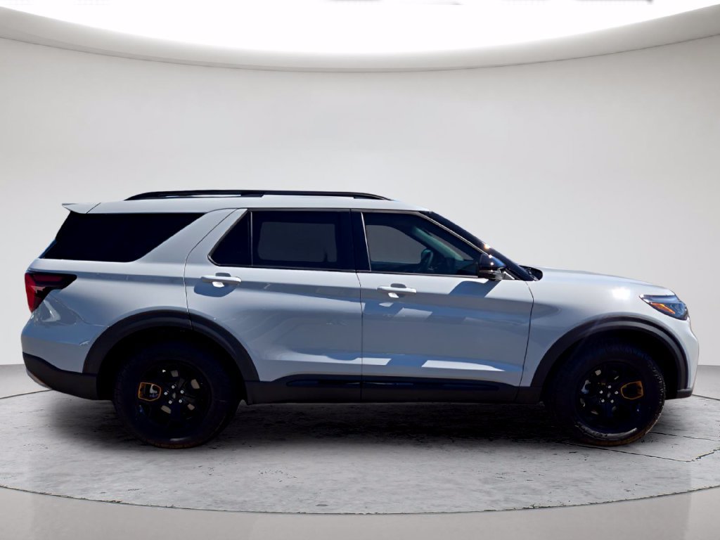 New 2027 Ford Explorer Tremor AWD/4WD image 3