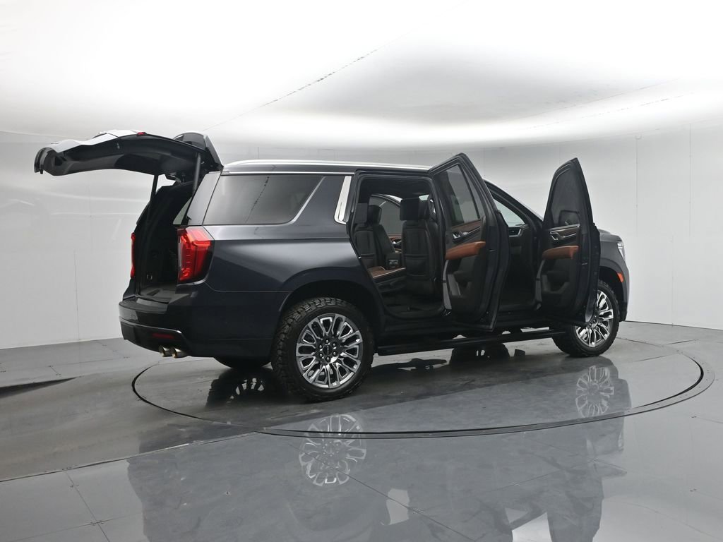 Used 2023 GMC Yukon Denali Ultimate image 6