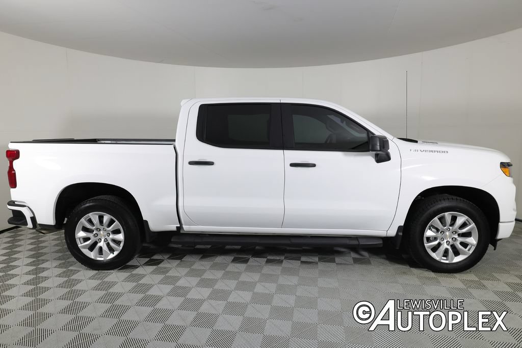 Used 2025 Chevrolet Silverado 1500 Custom RWD image 4