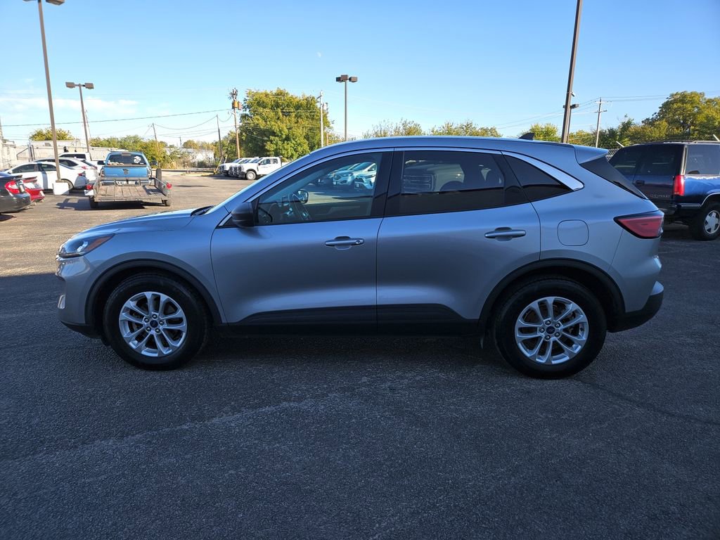 Used 2022 Ford Escape SE image 6