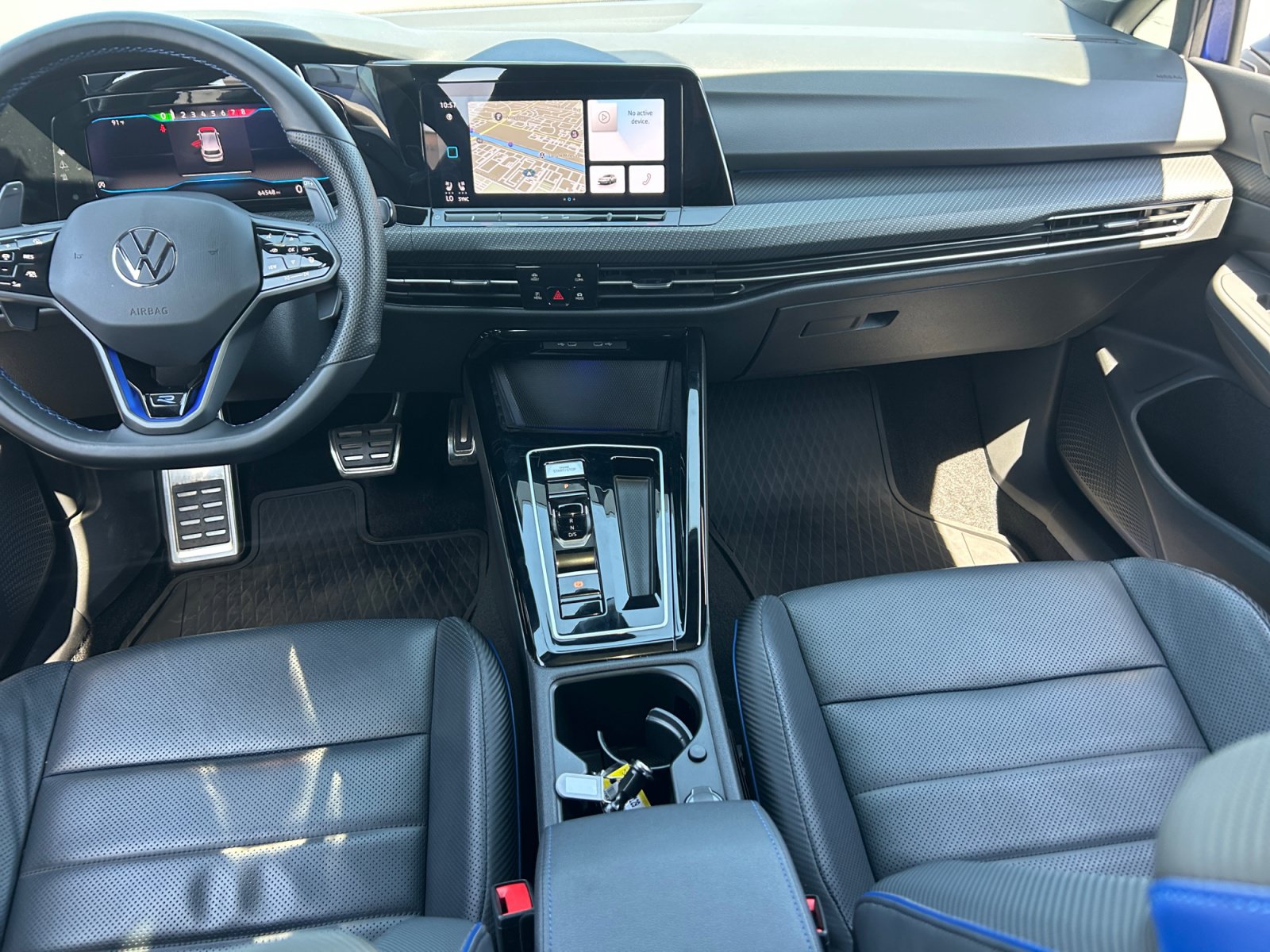 Used 2023 Volkswagen Golf R AWD/4WD image 19