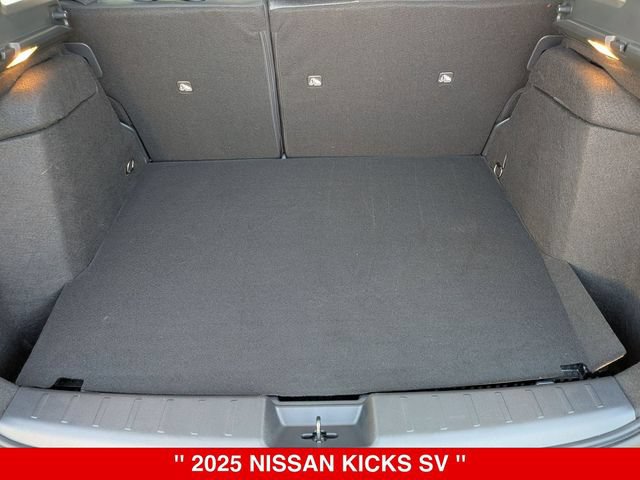 Certified 2025 Nissan Kicks SV AWD/4WD image 33