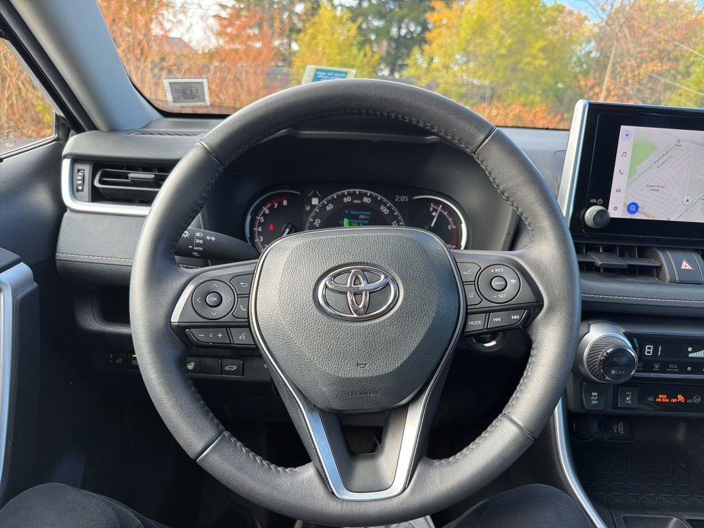 Used 2024 Toyota RAV4 XLE image 3
