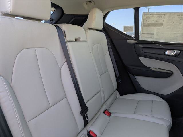 New 2026 Volvo XC40 B5 Plus w/ Protection Package Premier image 13