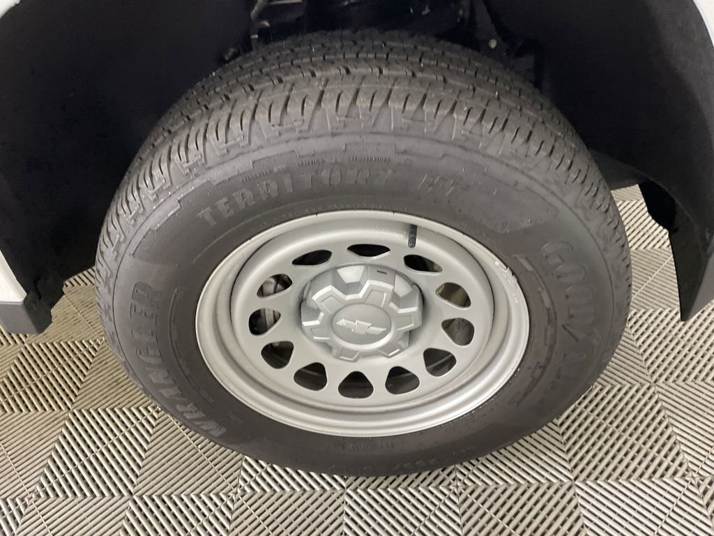 Used 2024 Chevrolet Colorado W/T w/ WT Convenience Package II image 11