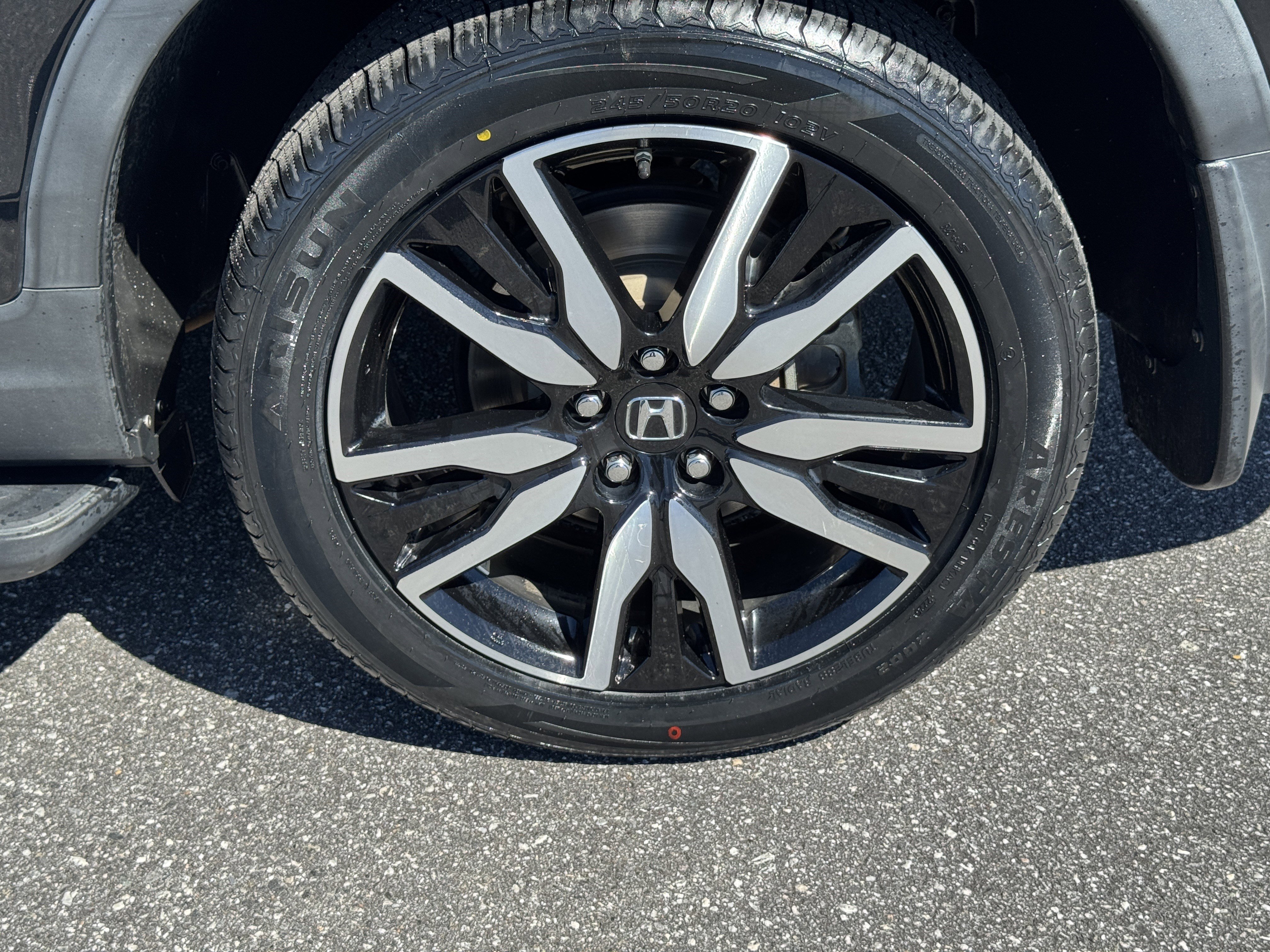 Used 2021 Honda Pilot Elite image 11