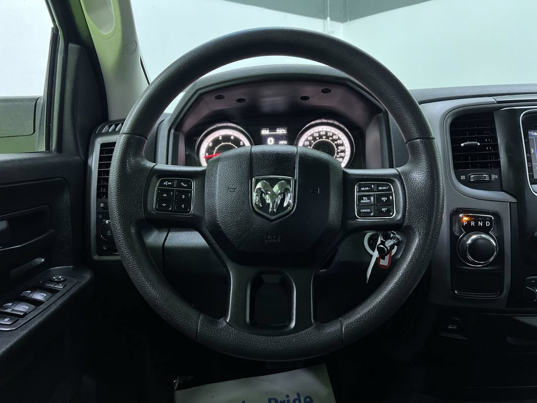 Used 2018 RAM 1500 Express RWD image 19