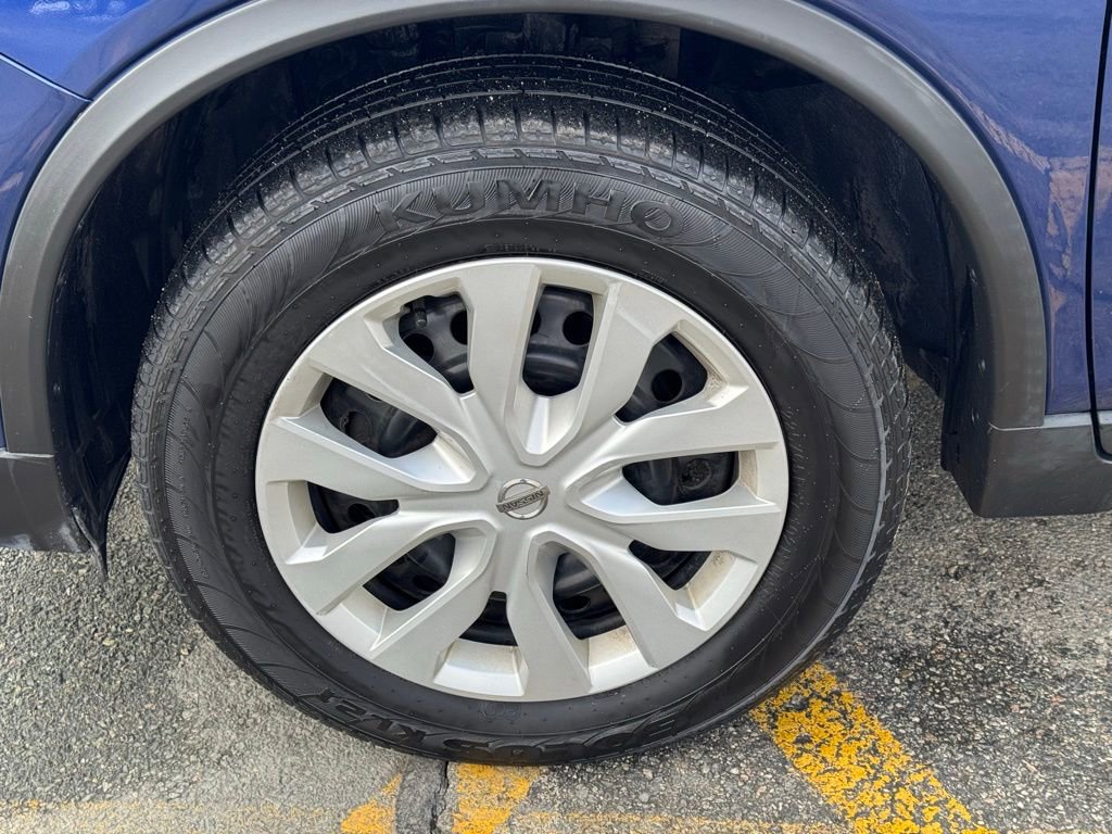 Used 2019 Nissan Rogue S image 10