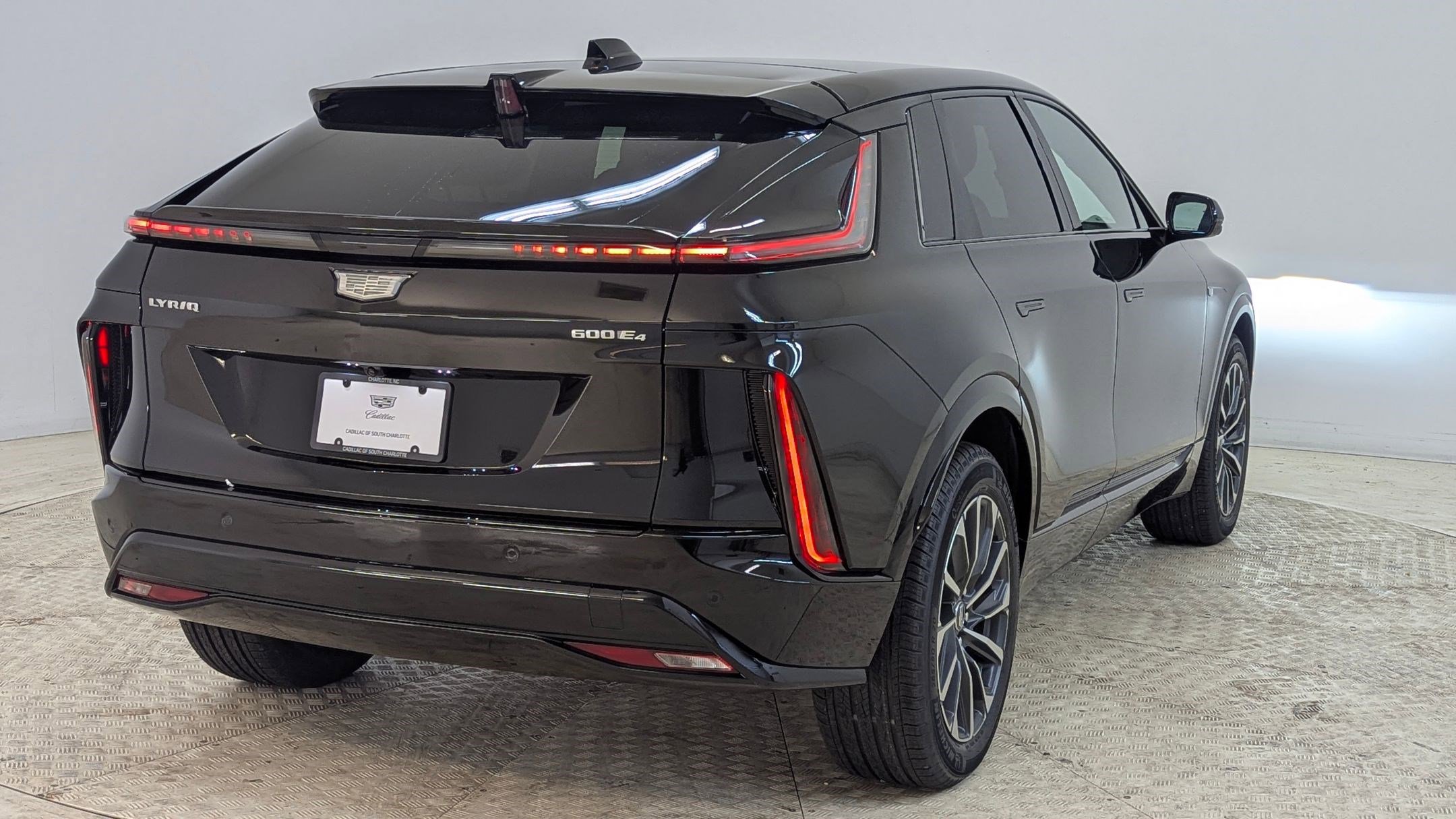 New 2026 Cadillac Lyriq Sport image 9