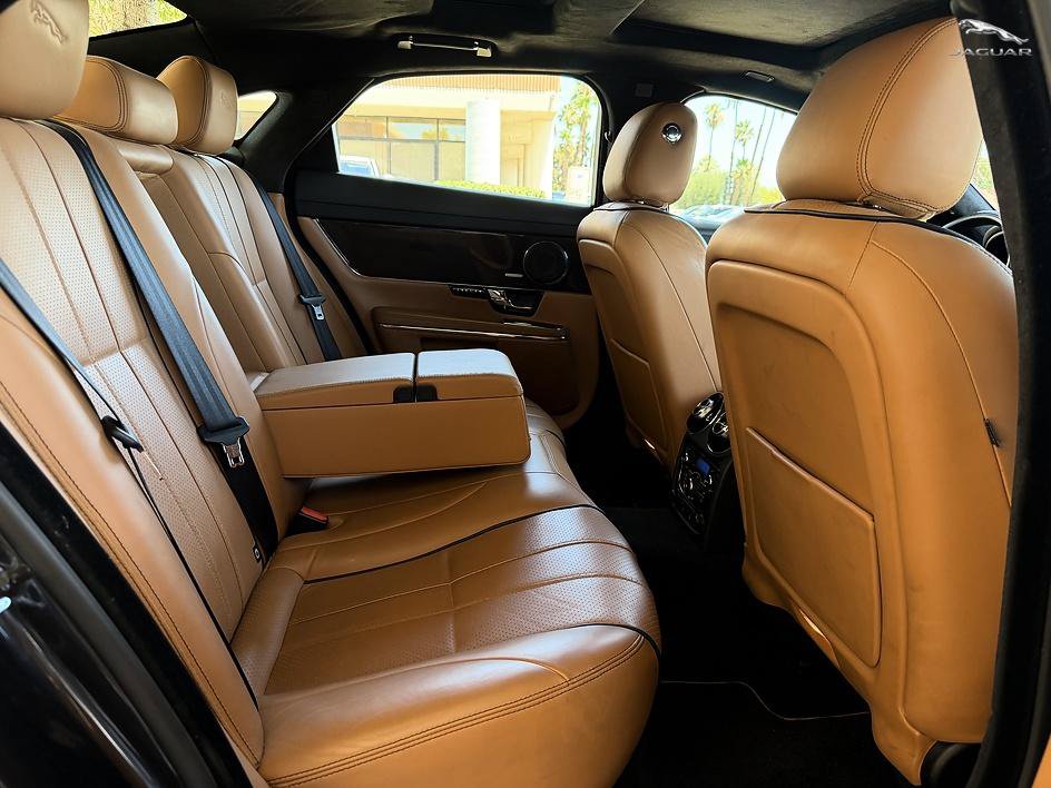 Used 2011 Jaguar XJ Supercharged RWD image 14