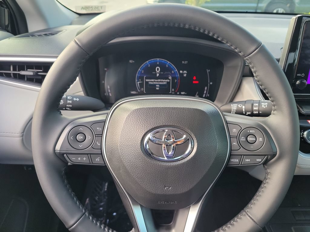 Certified 2026 Toyota Corolla Cross LE FWD image 8