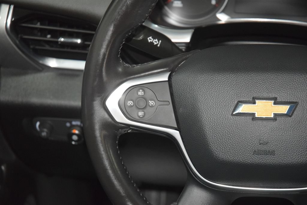 Used 2020 Chevrolet Traverse LT AWD/4WD image 37