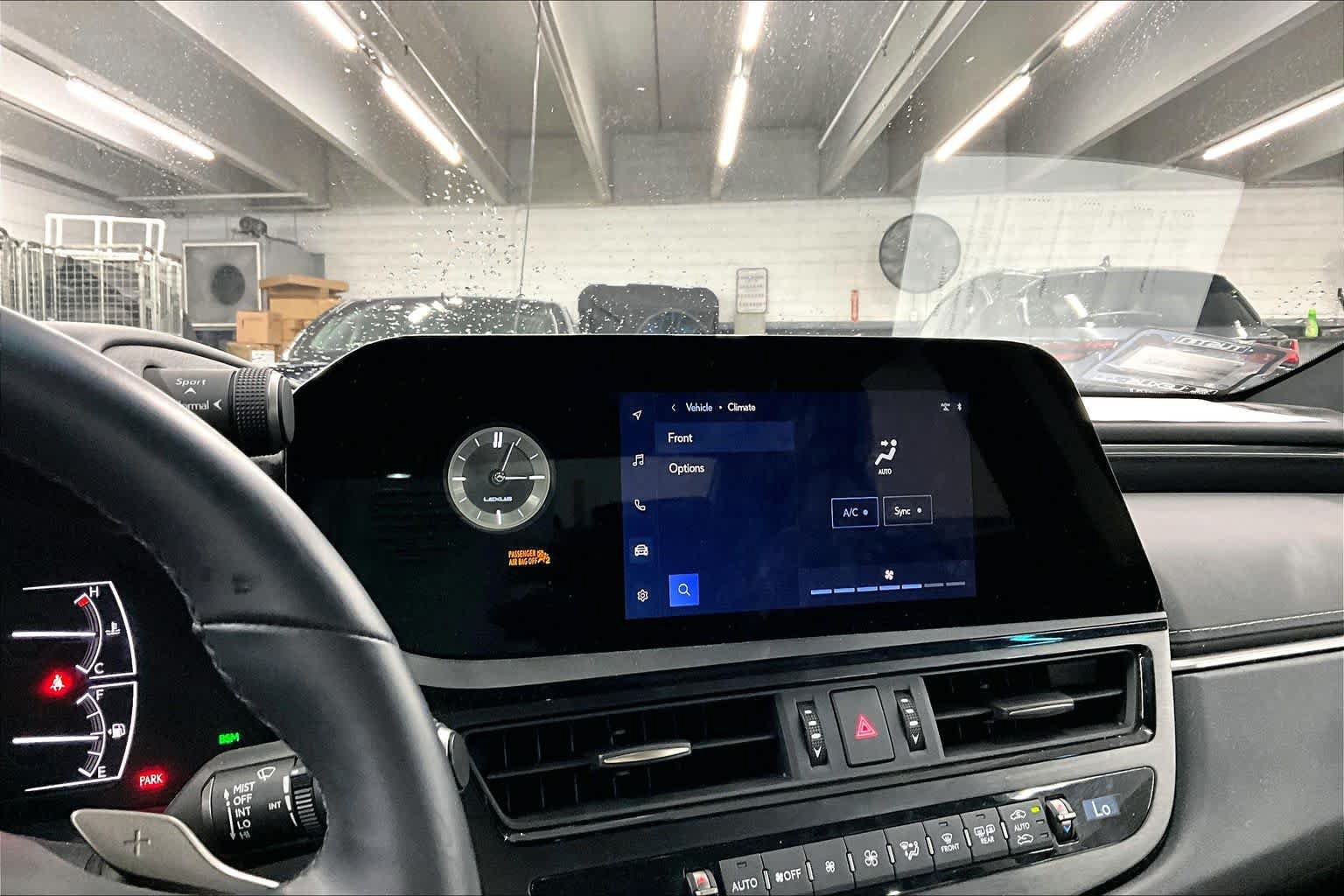 Used 2025 Lexus ES 350 w/ Accessory Package (Z2) FWD image 36