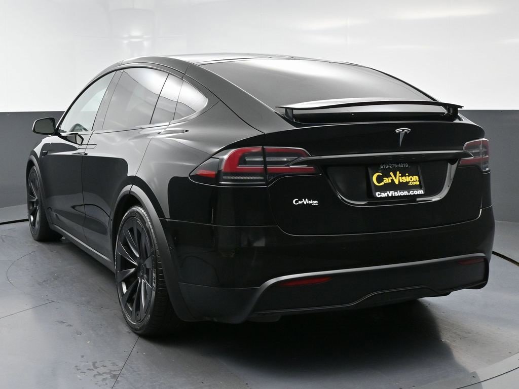 Used 2022 Tesla Model X Plaid image 5
