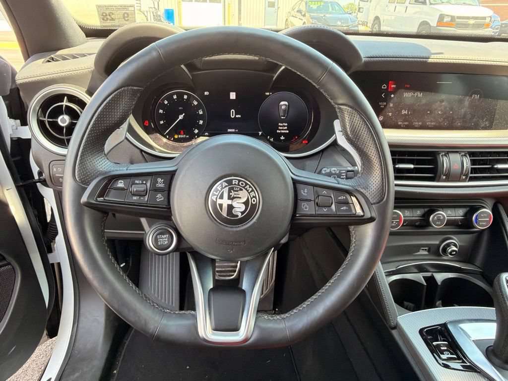 Used 2024 Alfa Romeo Stelvio Veloce AWD/4WD image 19