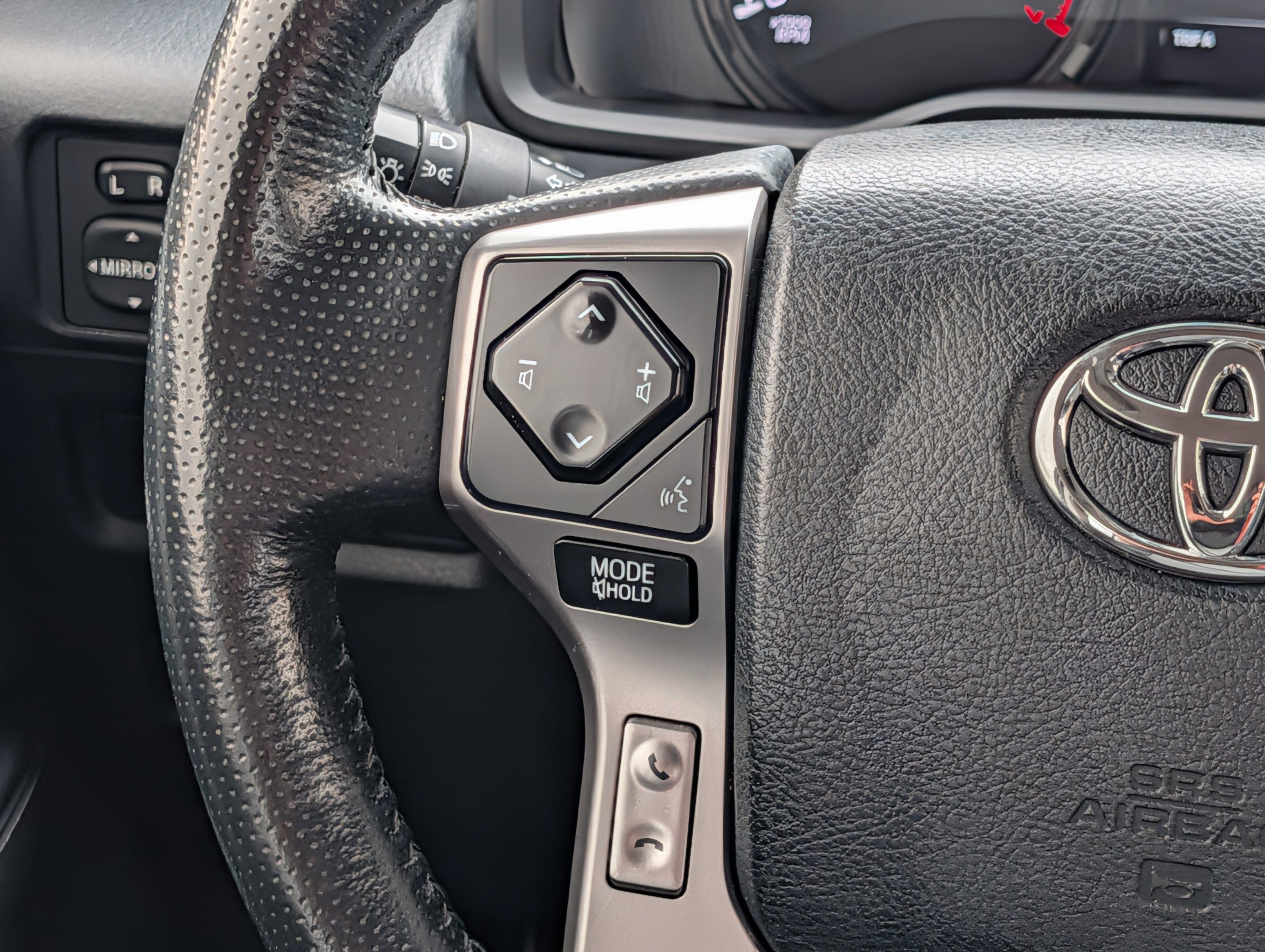 Used 2024 Toyota 4Runner SR5 Premium AWD/4WD image 20