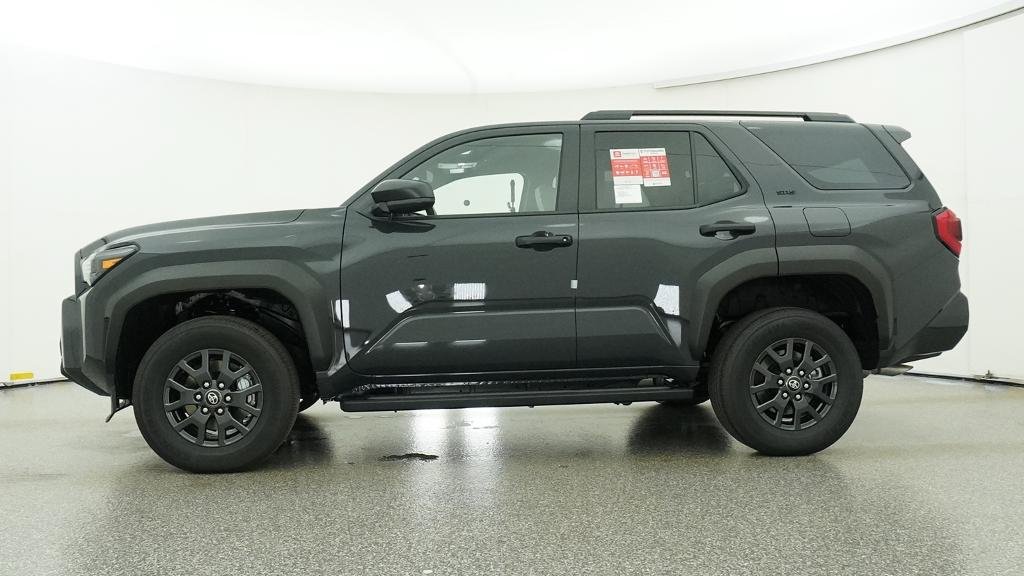 New 2026 Toyota 4Runner SR5 AWD/4WD image 2