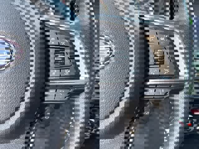 Used 2021 Subaru Forester Touring image 12