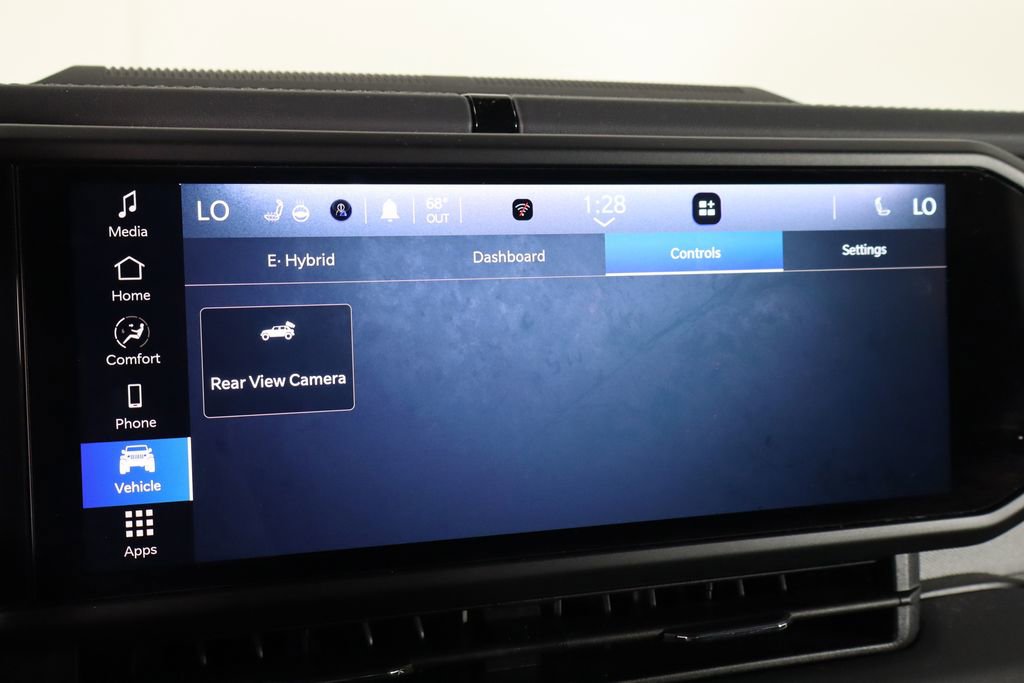 Used 2025 Jeep Wrangler Unlimited Sahara w/ Safety Group image 34