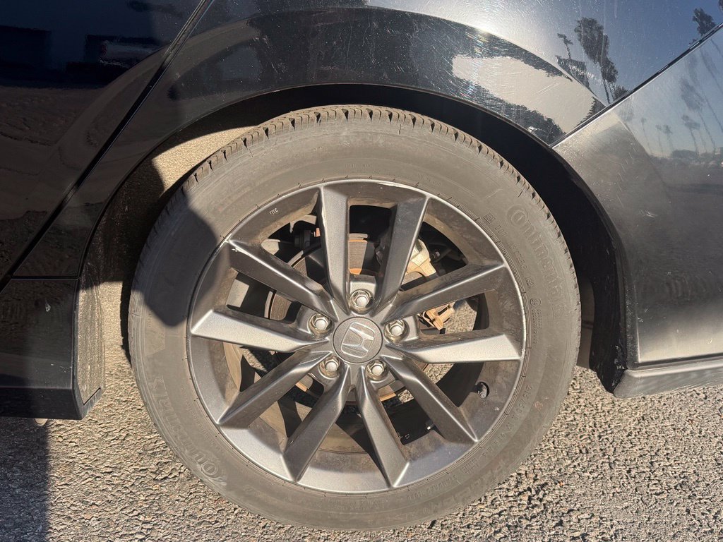 Used 2020 Honda Civic EX image 3