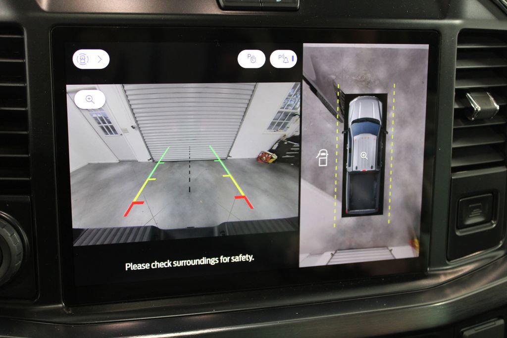 New 2026 Ford F250 Lariat w/ Black Appearance Package image 56