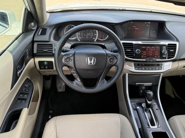 Used 2015 Honda Accord EX-L image 27