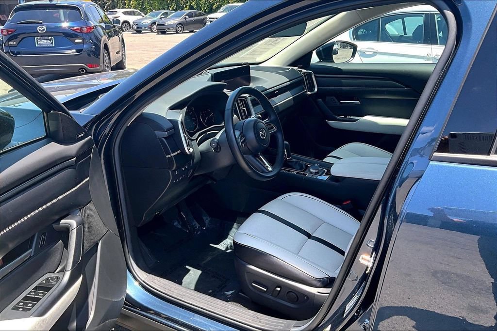 Certified 2026 MAZDA CX-50 AWD 2.5 S w/ Premium Package image 9