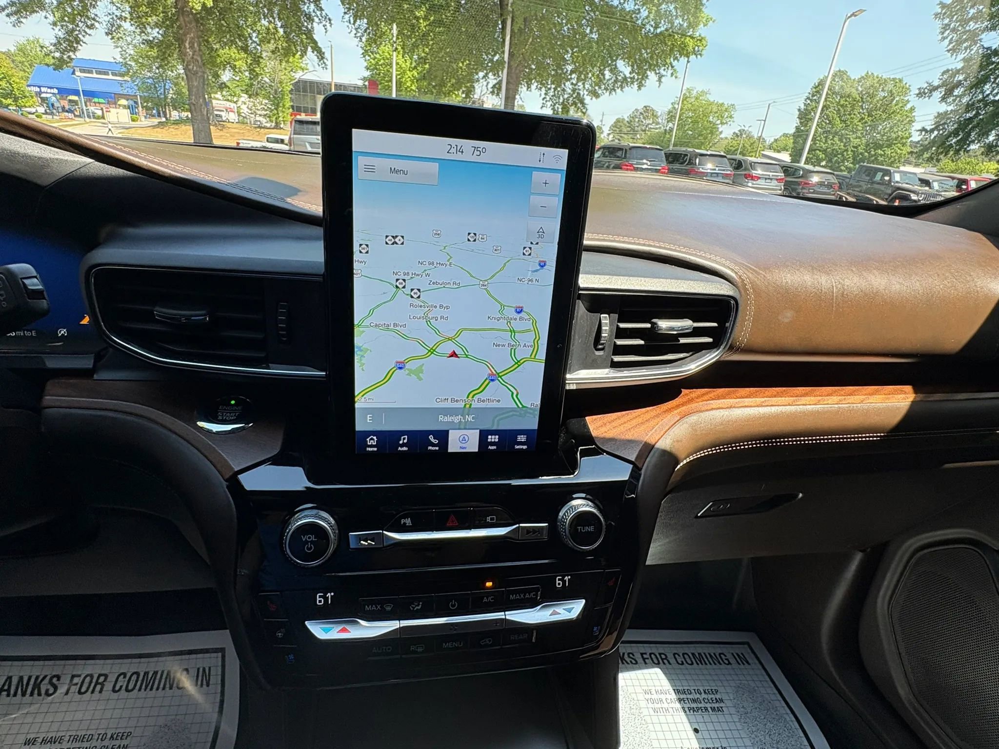 Used 2021 Ford Explorer King Ranch w/ Premium Technology Package AWD/4WD image 50