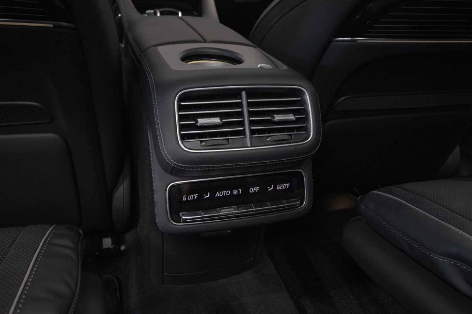 Used 2026 Mercedes-Benz Maybach GLS 600 image 52