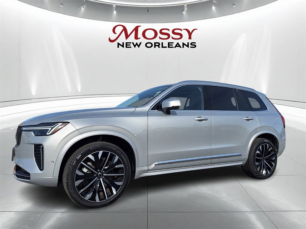 Used 2025 Volvo XC90 B6 Plus image 1