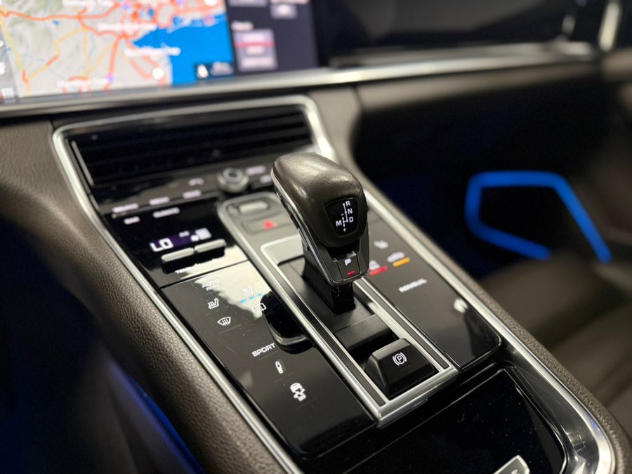 Used 2018 Porsche Panamera 4S AWD/4WD image 62