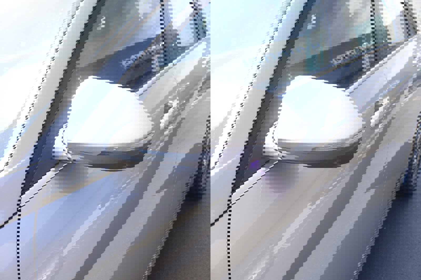 New 2025 Hyundai Elantra Limited image 12