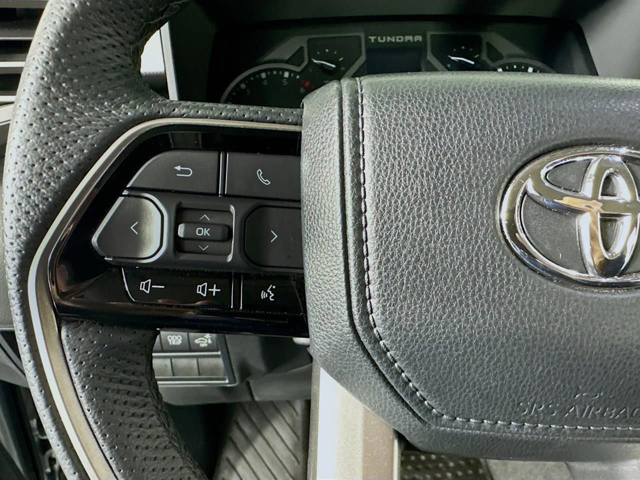 Used 2022 Toyota Tundra Limited image 39