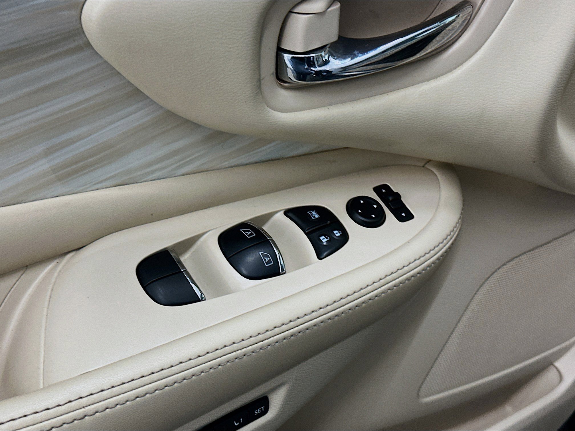 Used 2017 Nissan Murano SL w/ SL Technology Package AWD/4WD image 15