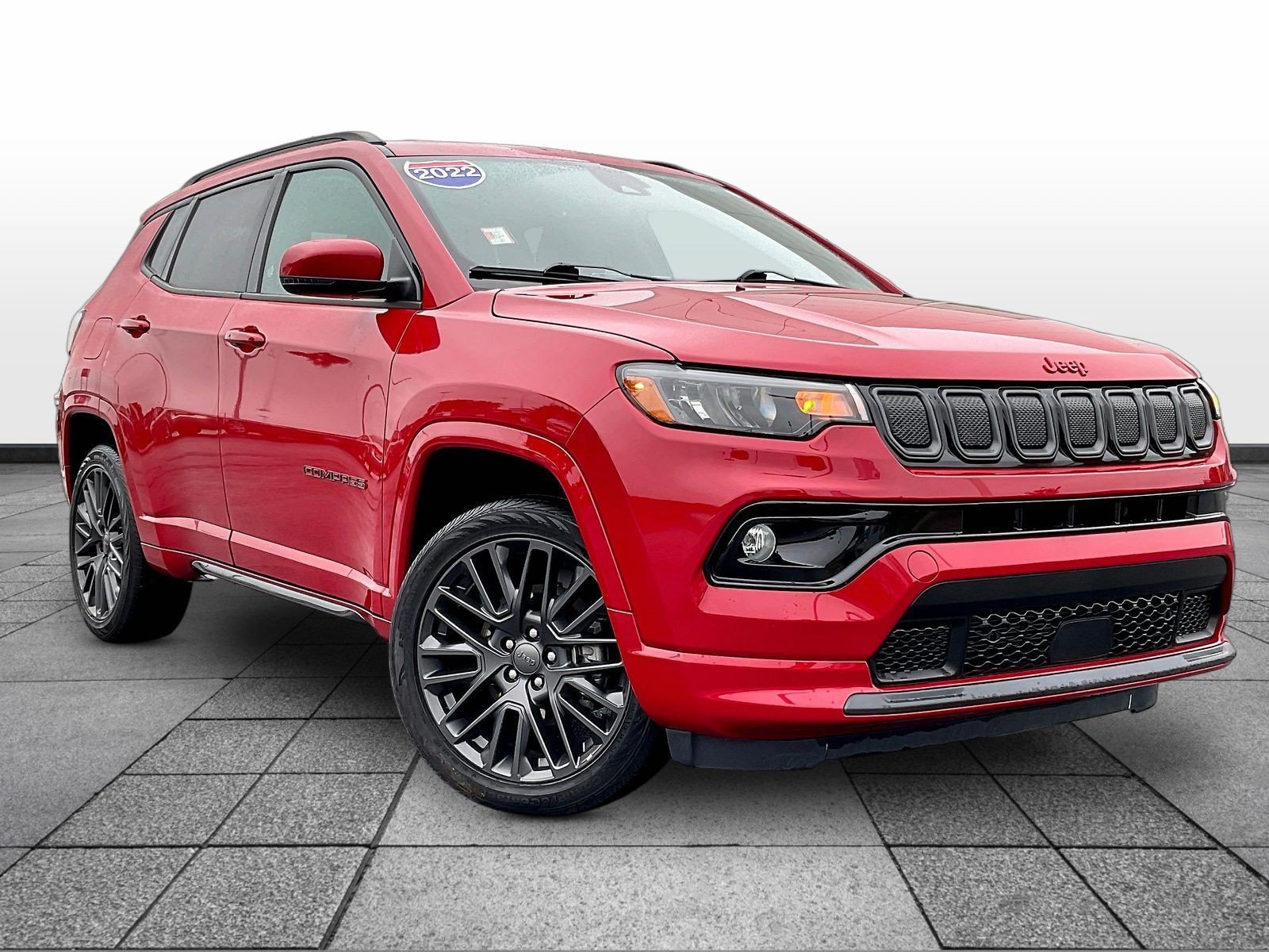 Used 2022 Jeep Compass Limited AWD/4WD image 1